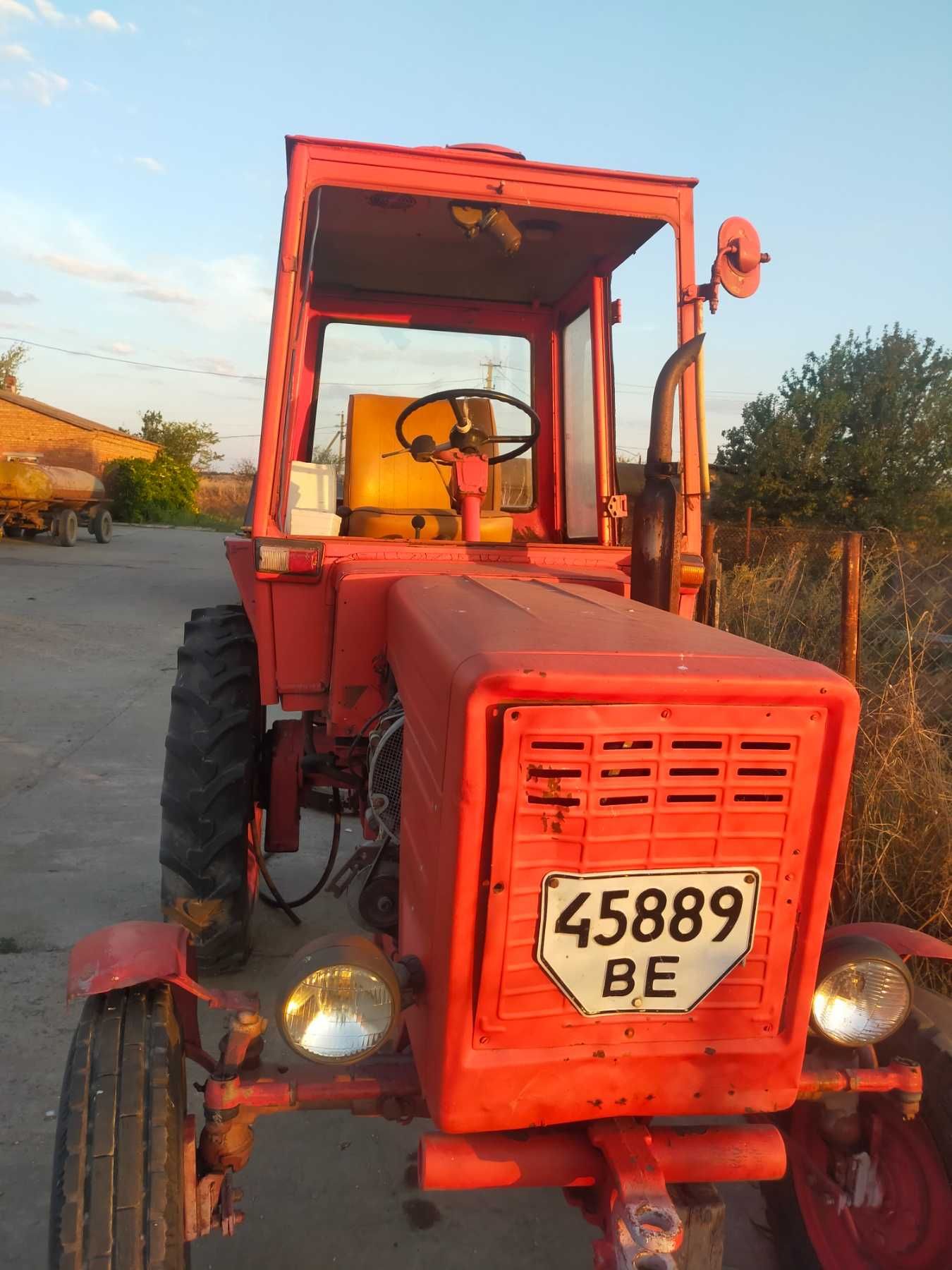 Продам Трактор Т25