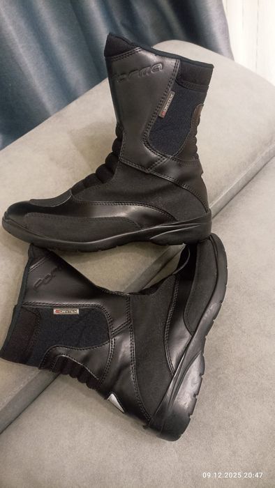 Мотоботи   Forma