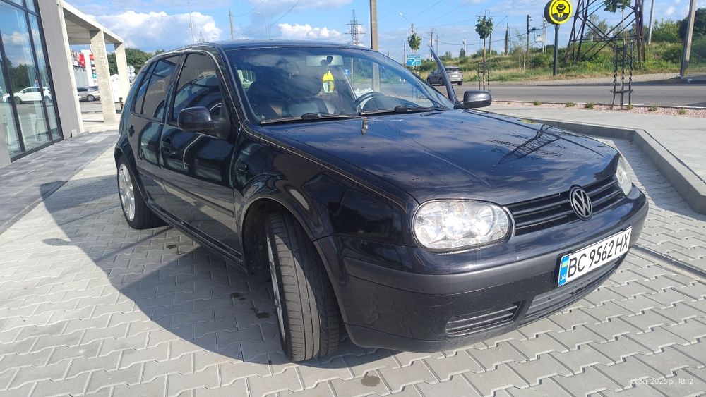 Продам гольф 4 2002р