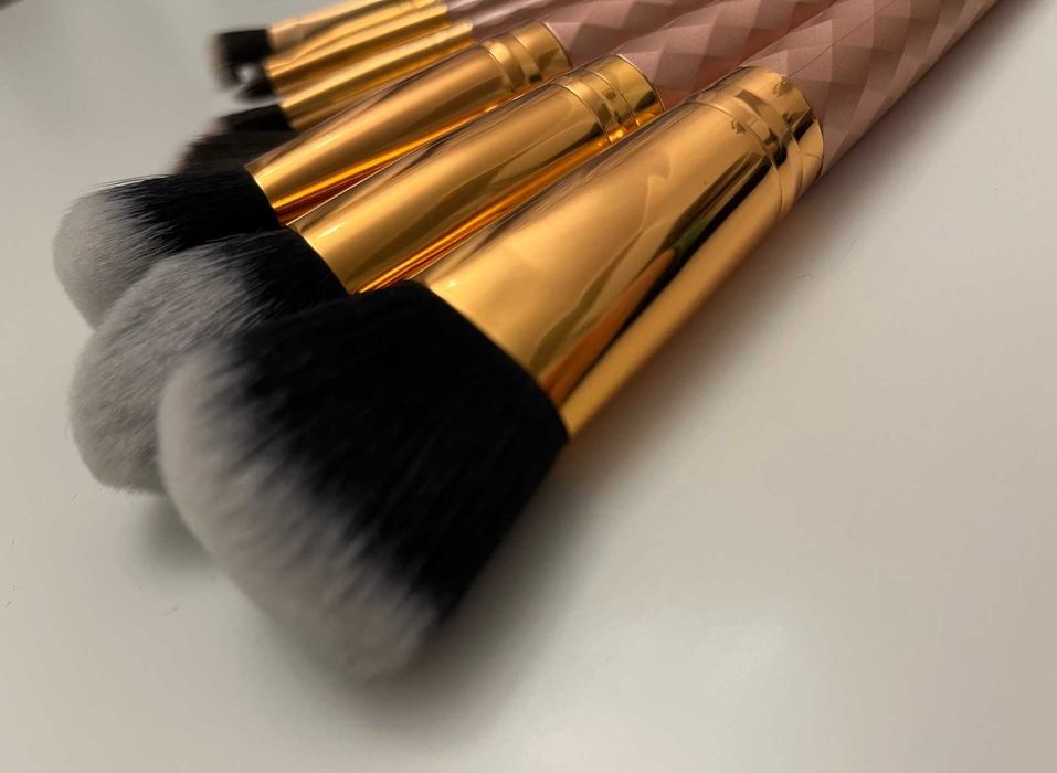 Pędzle do makijażu ROSE GOLD Premium Zestaw