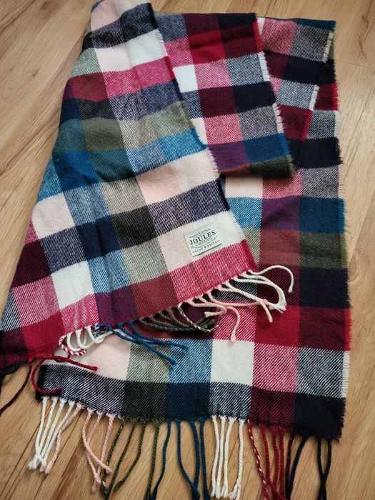 Шарф   в клітинку