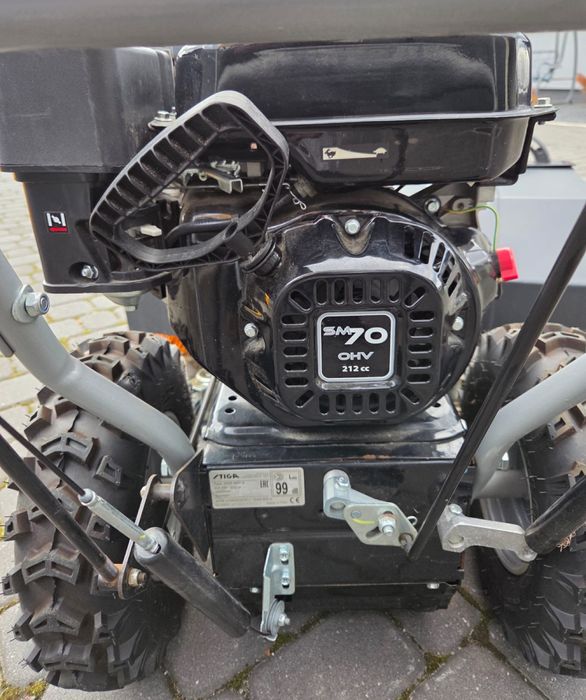 zamiatarka STIGA, pług, zbiornik do zamiatarki