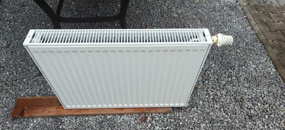 Grzejniki stalowe marki Buderus - różne rozmiary