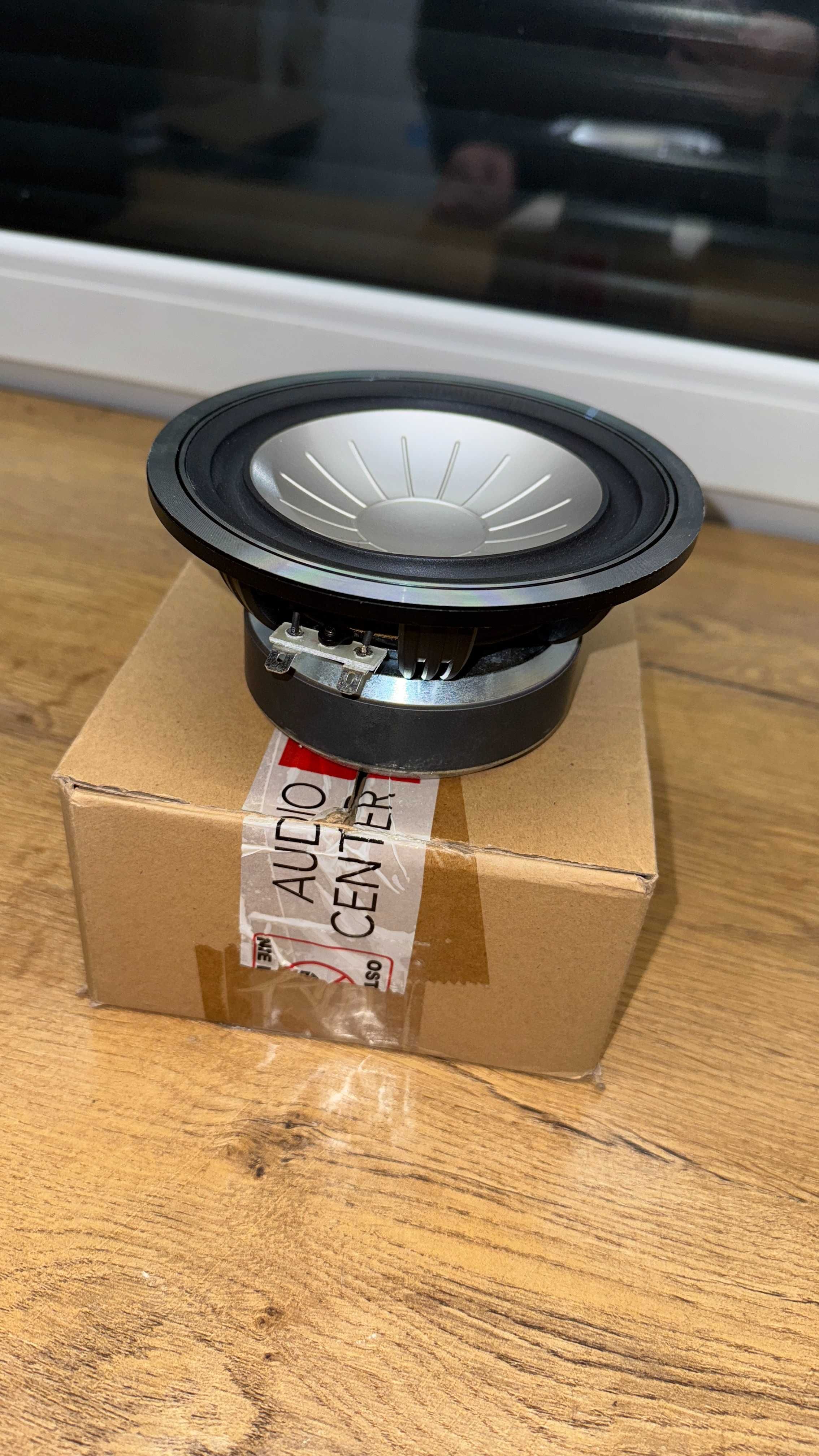 głośnik dbgx207-5 z kolumny monitor audio gx 200