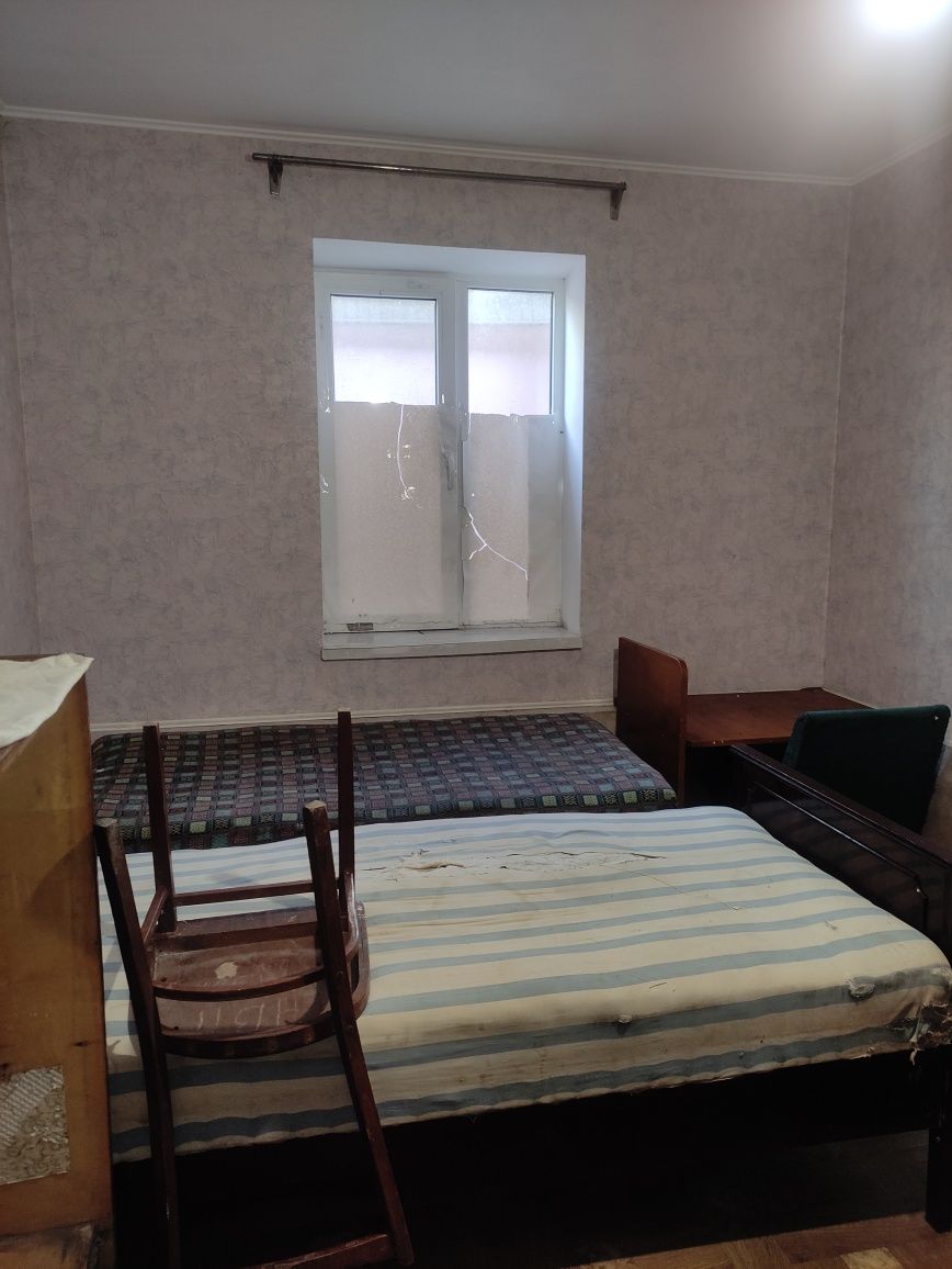 Продам частину будинку, по вул.Р. Слободянюка!