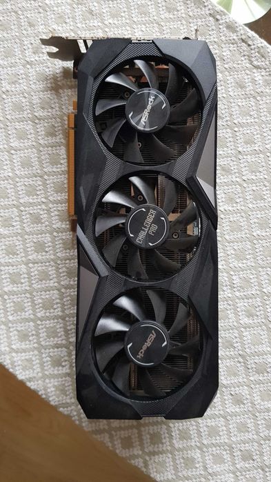 Uszkodzone GPU firmy ASROCK model  RX 5600XT - CLP 6G0