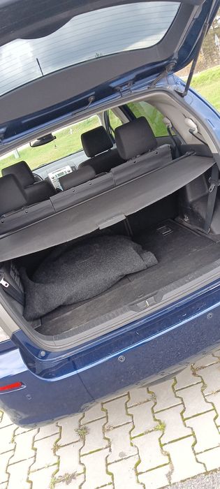 Toyota Corolla Verso 7 osobowa GAZ długie opłaty