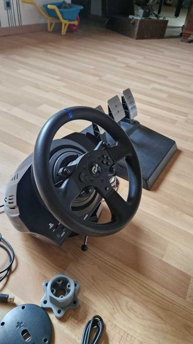 Volante Thrustmaster T300 RS GT + TH8A