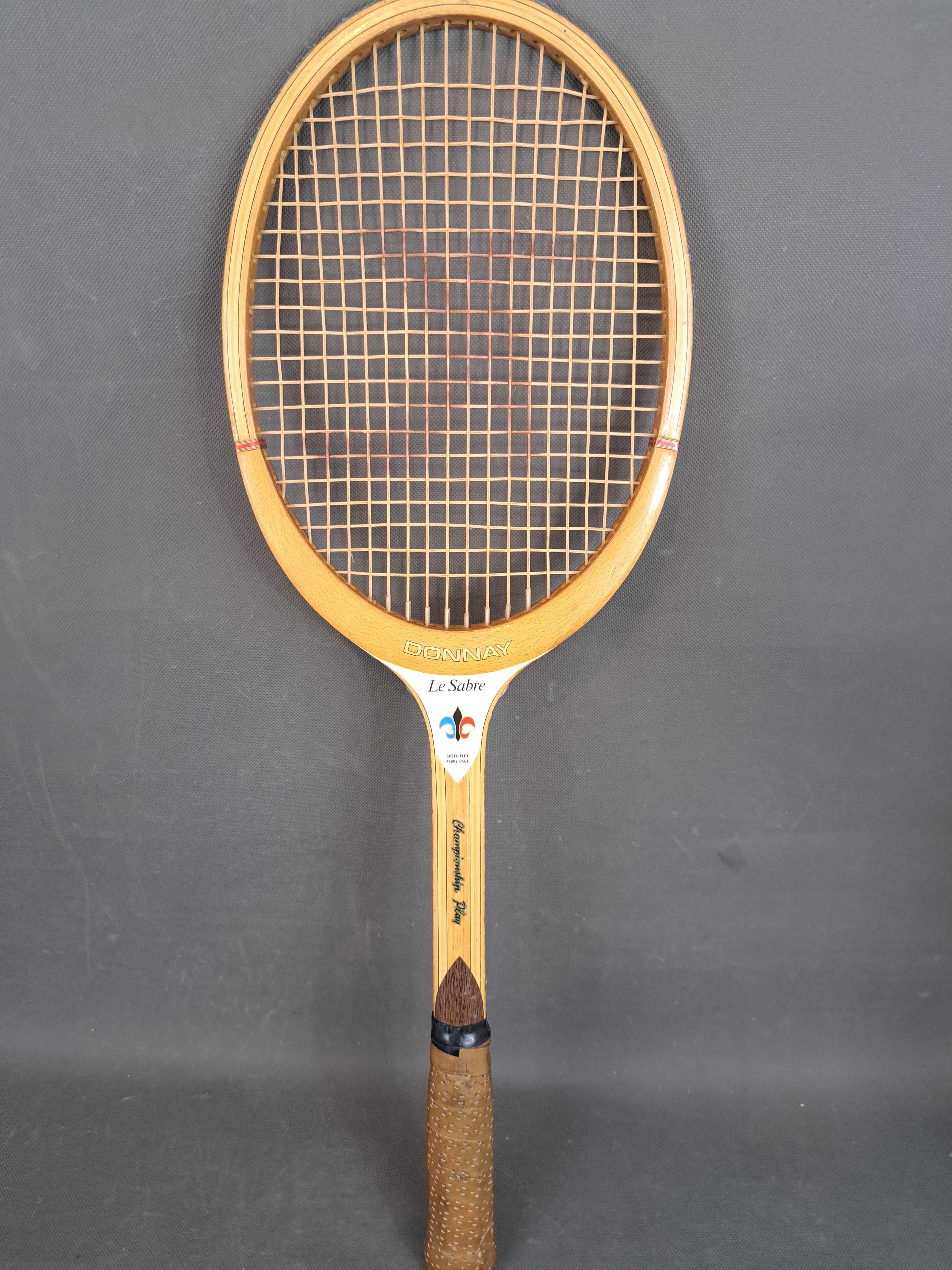 Vintage, drewniana rakieta tenisowa Donnay Le Sabre