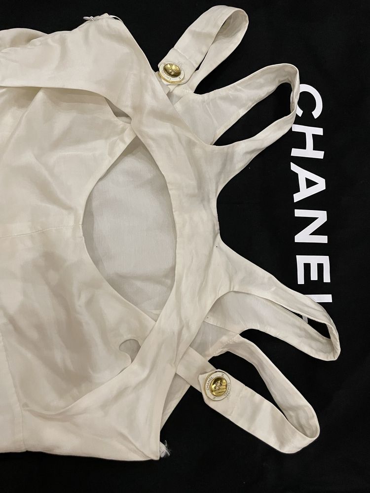 Оригинал Chanel  белое летнее платье сукня шовк шелк вырез