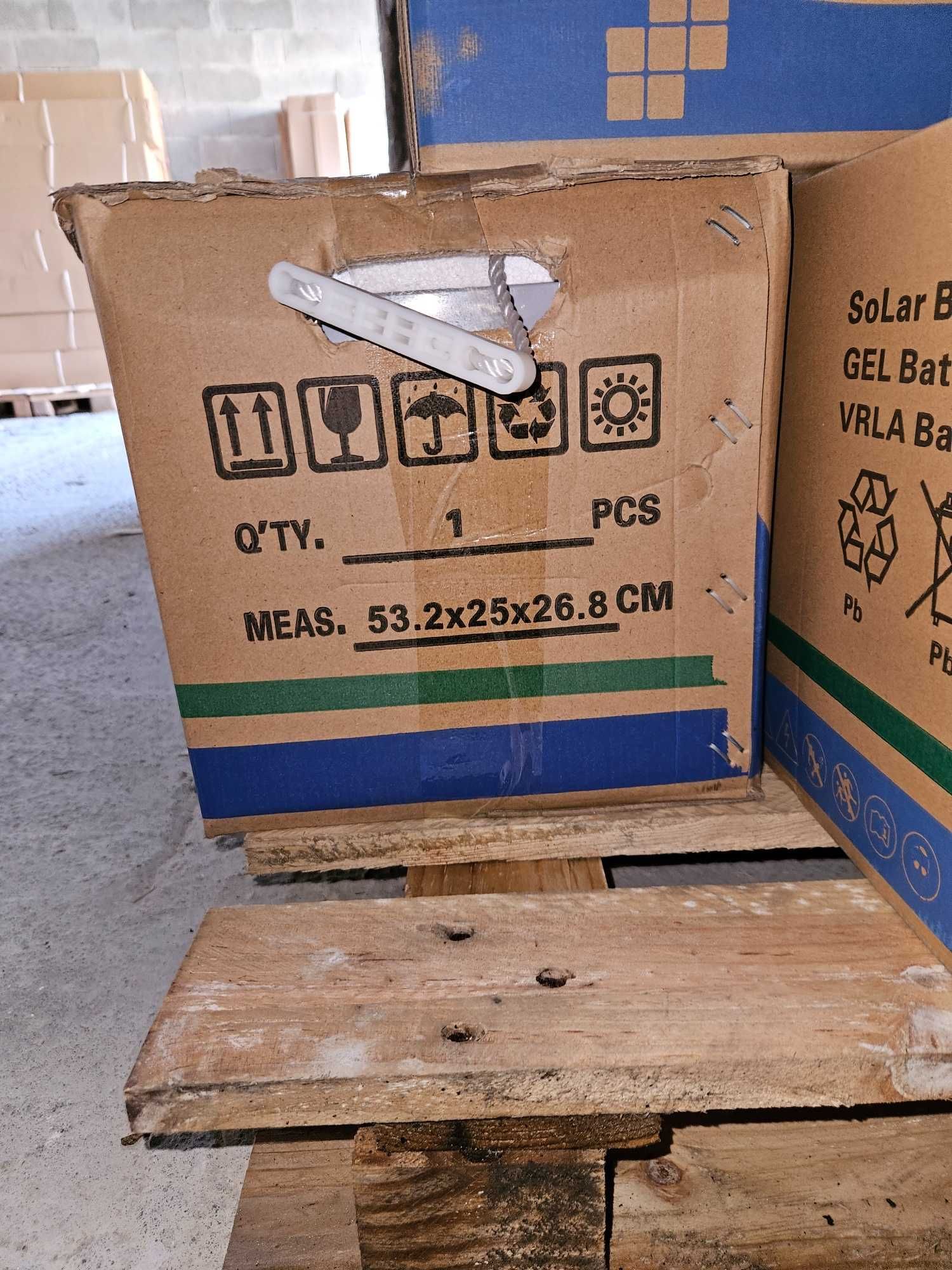 Bateria GEL para energia solar 120 AH  180 euros 250 AH 290 euros