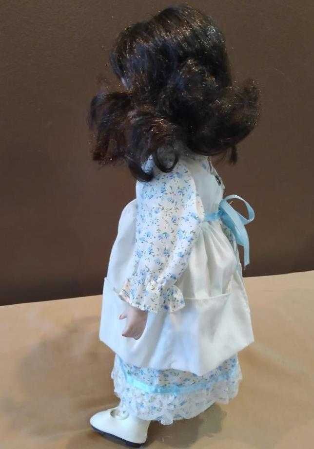 Порцелянова лялька Дівчинка 36 см Англія