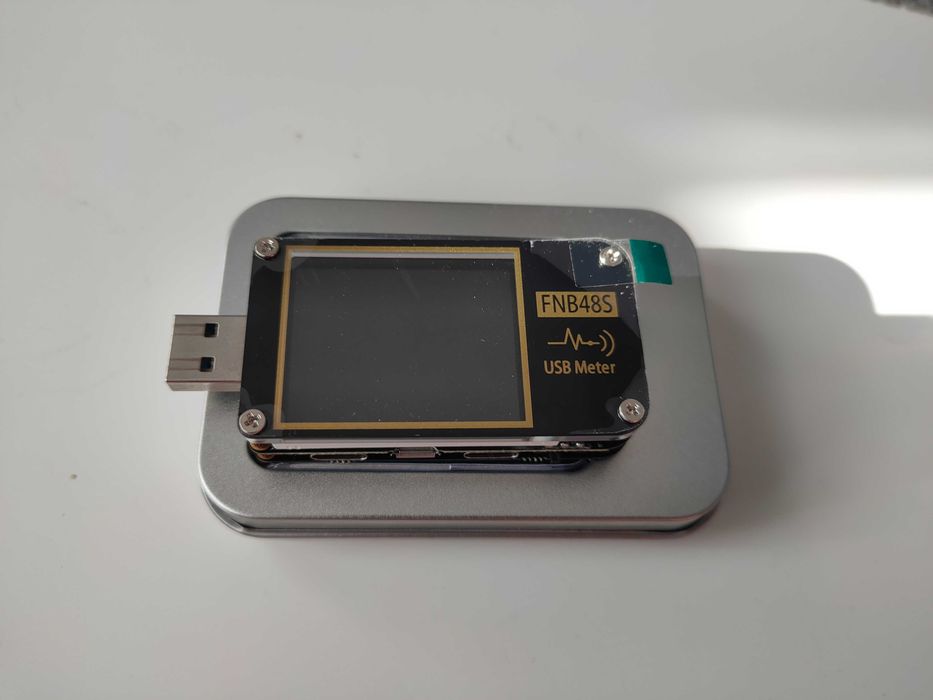 Miernik ładowania/kontroler protokołów USB - FNB48S