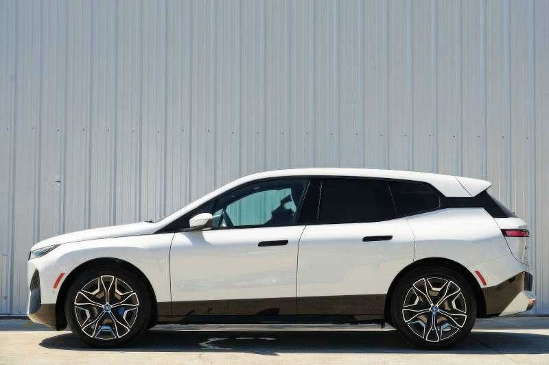 2022 BMW iX xDrive50