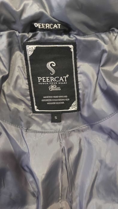 Плащ зимовий з натуральним хутром на капюшоні