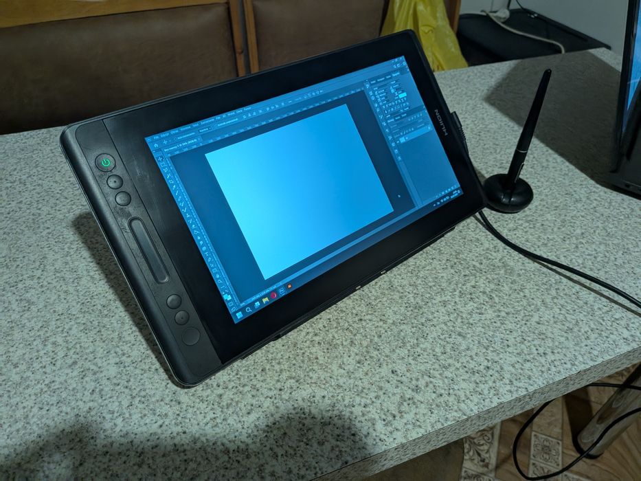 Tablet graficzny Huion kamvas 13