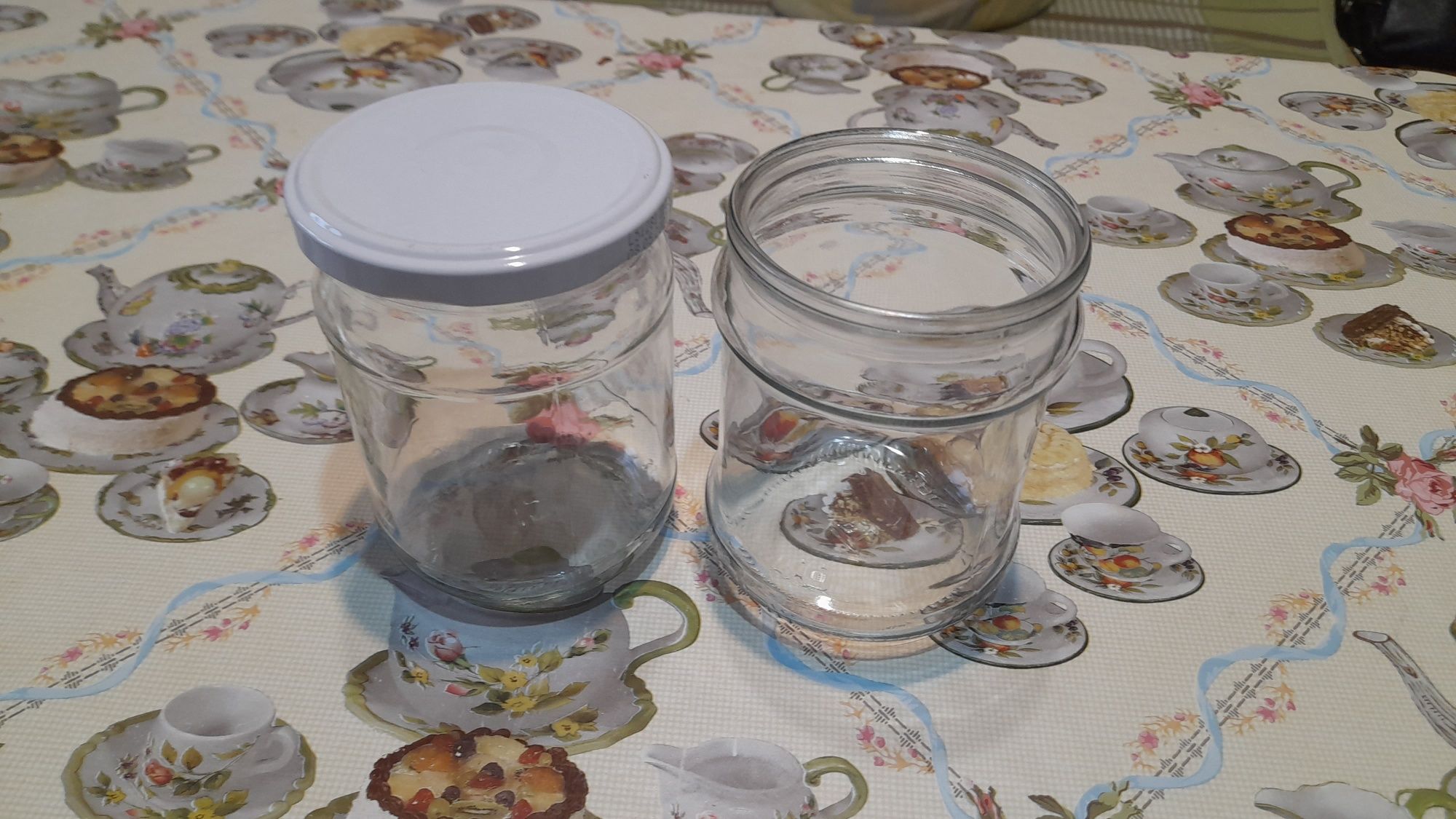 Банки 0,5 л з кришкою