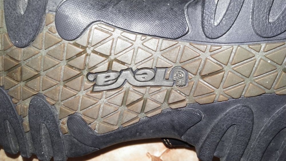 Тактические шлёпанцы Teva. P.49. Кожа!