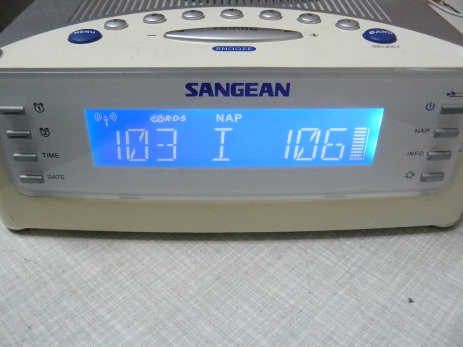 Sangean z 2 budzikami TxT Rds wyświetlacz Dimmer zegari inne