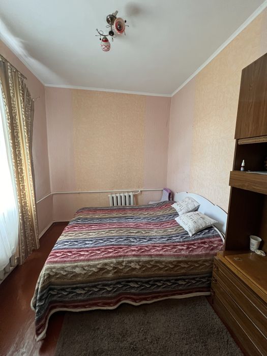 Будинок. Ніжинський район с.Вертіївка