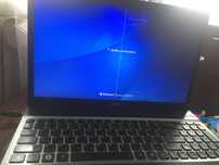 Ноутбук Samsung NP305V5a