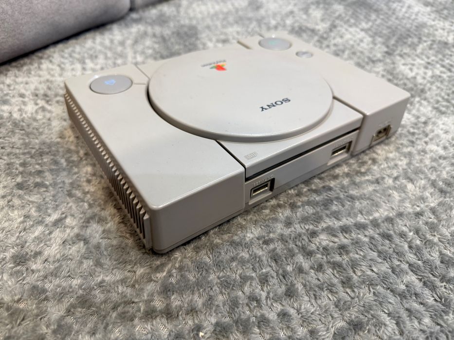 Sony PlayStation 1 PSX przerobiony