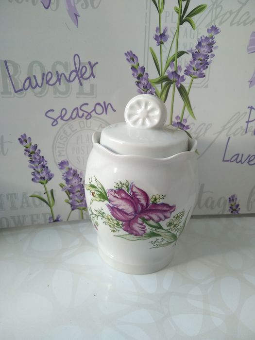 NoЁмкость для сыпучих продуктов