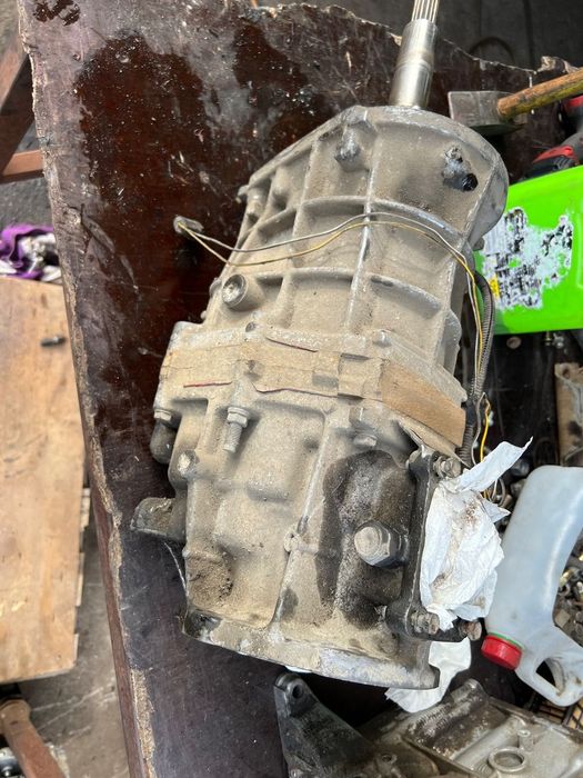 Skrzynia biegów manualna jeep cherokee xj 2.1td