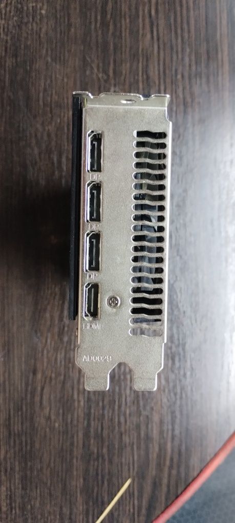 Видеокарта RX5500XT 8GB (С проблемой) читать описание