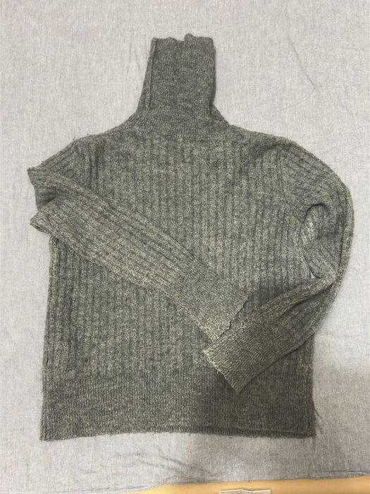 Світер шерстяний ZARA