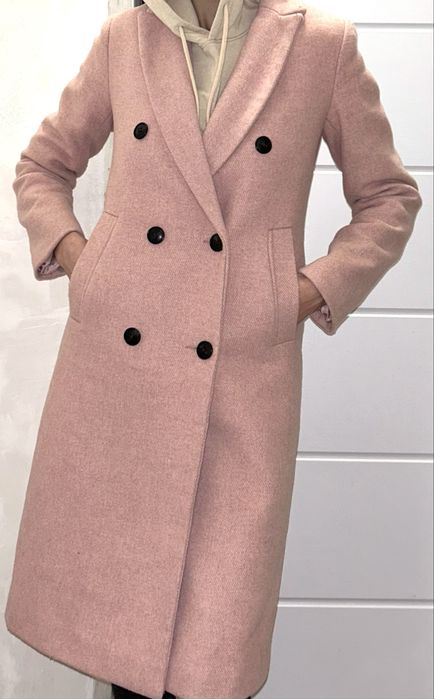 Пальто stradivarius xs рожеве