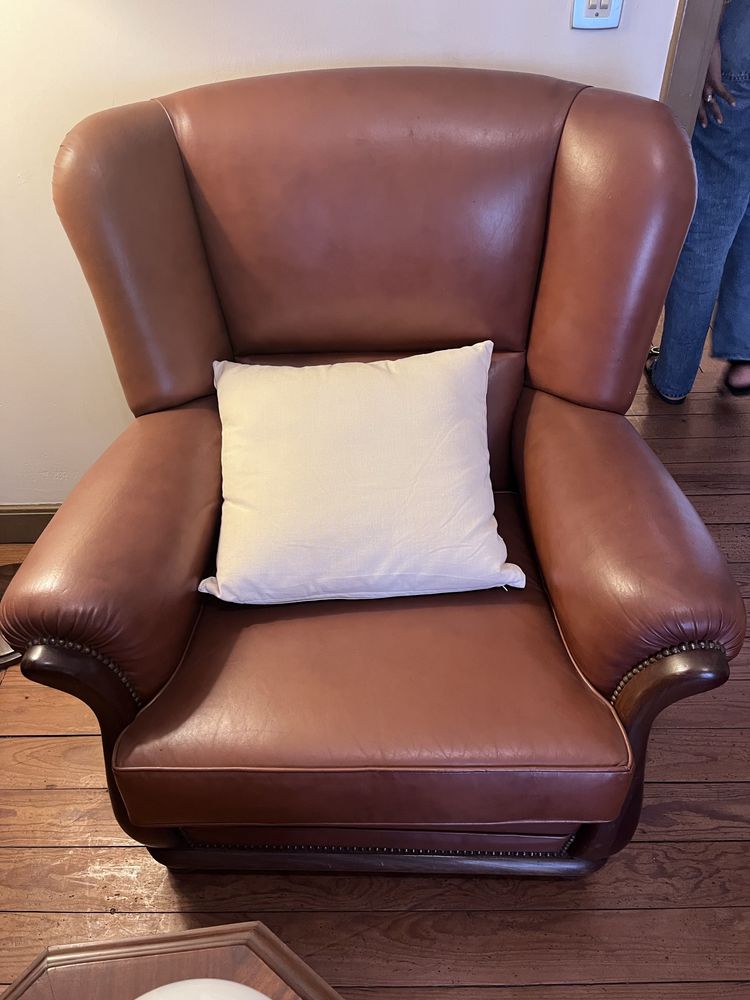 Poltronas e sofá