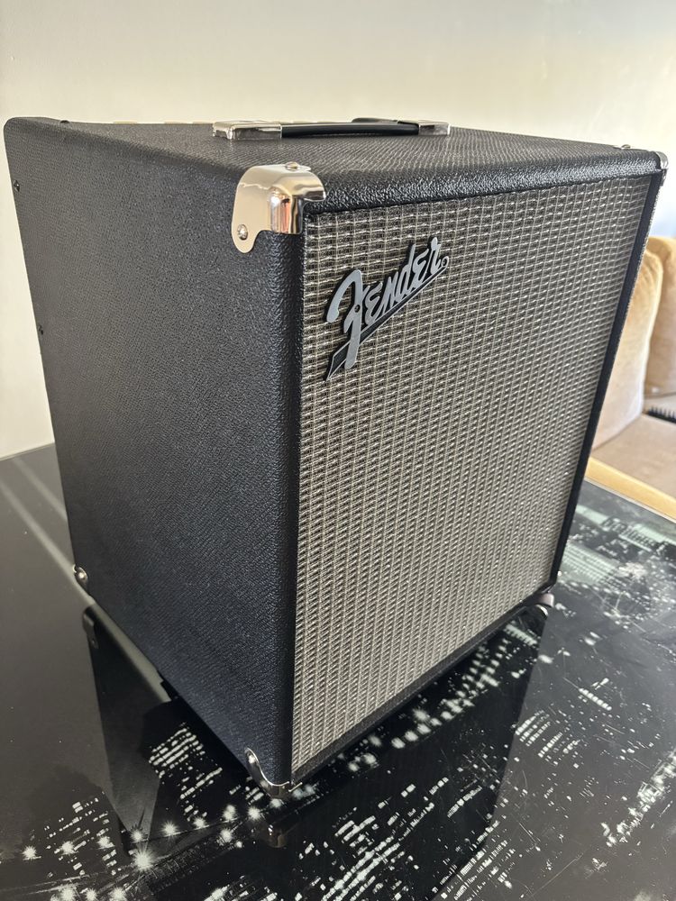 Fender Rumble 100 Bass