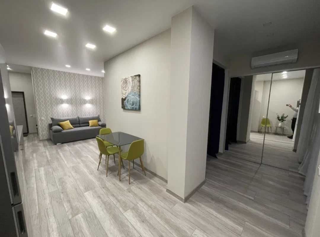 Сдам 2-х комнатную квартиру в ЖК Viktory hall