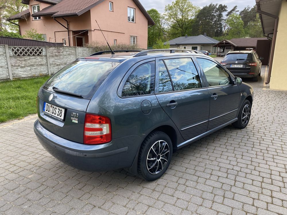 Skoda Fabia 1.4 MPI Lift Super Stan Mint Klimatyzacja Czujniki !