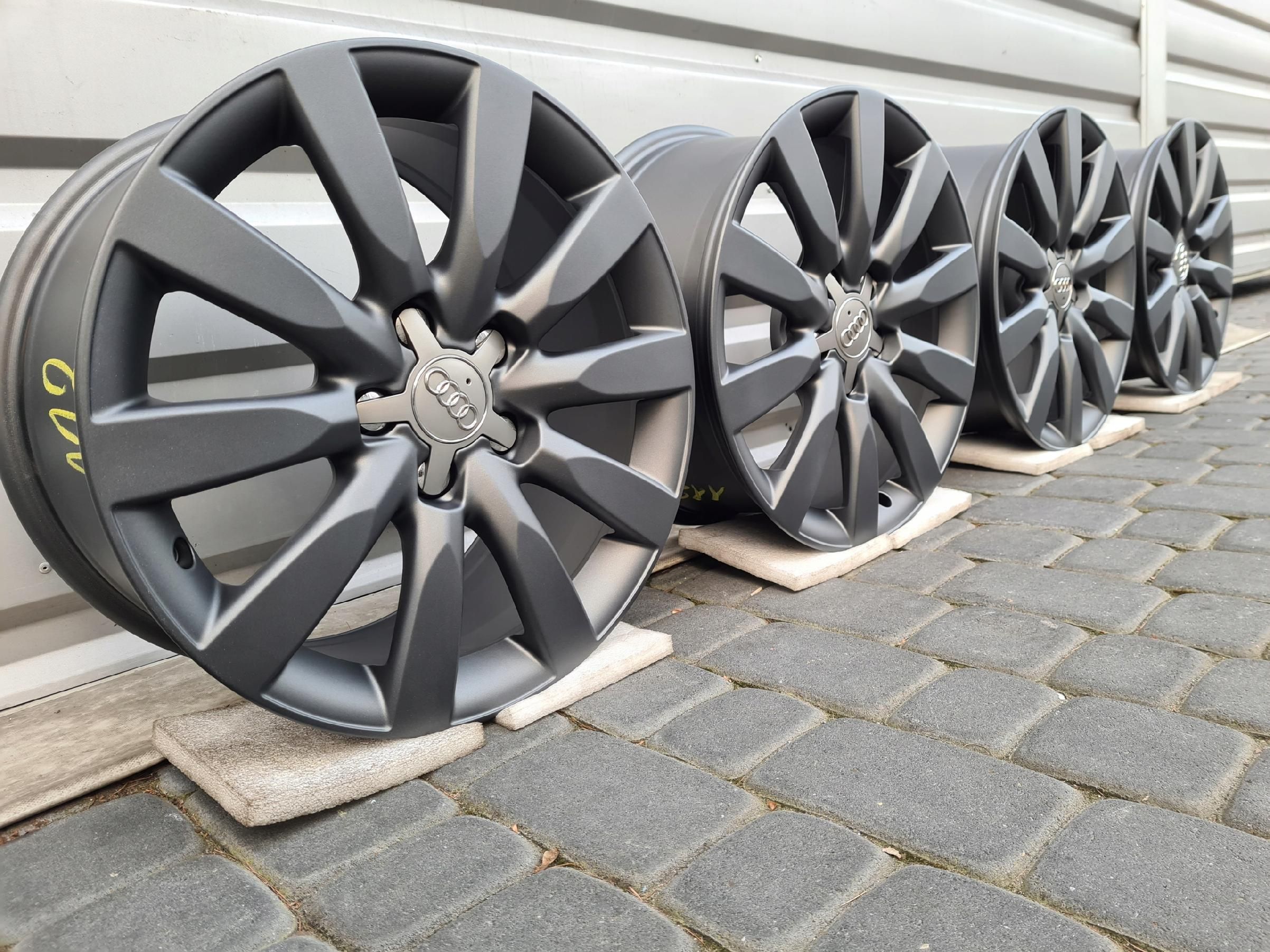 Oryginalne Felgi Audi 17 A3 A4 A6 A8 Q3 Q5 TT