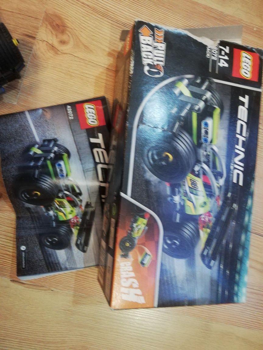 Lego technic 42072 żółta wyścigówka