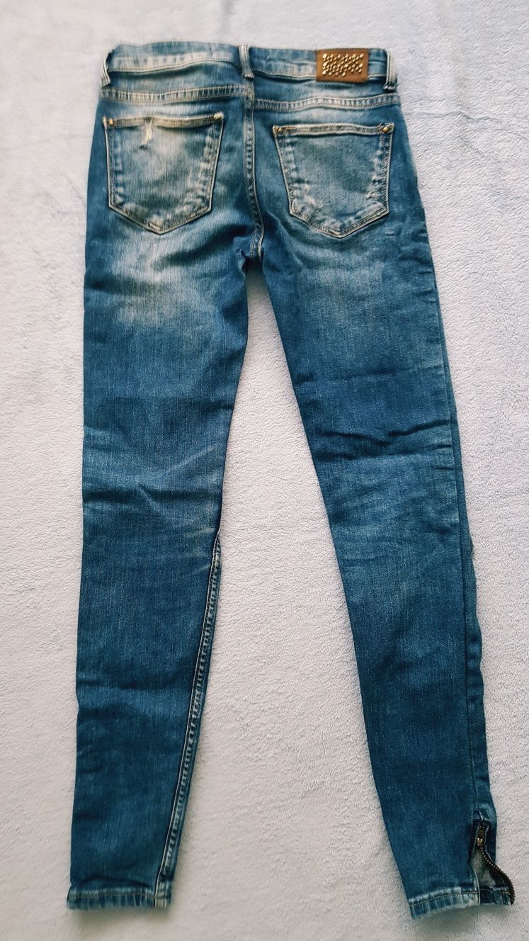 Spodnie damskie jeansy Bershka r.34 XS