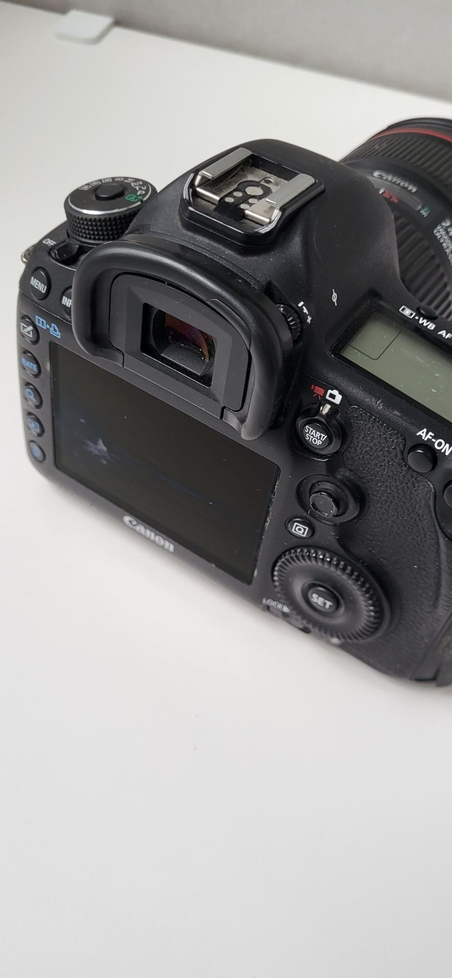 Canon 5D Mark3 na części