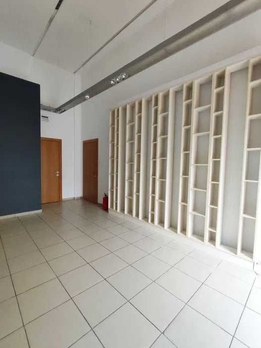 ОРенда офісу м.Голосїївська , ГЕнератор