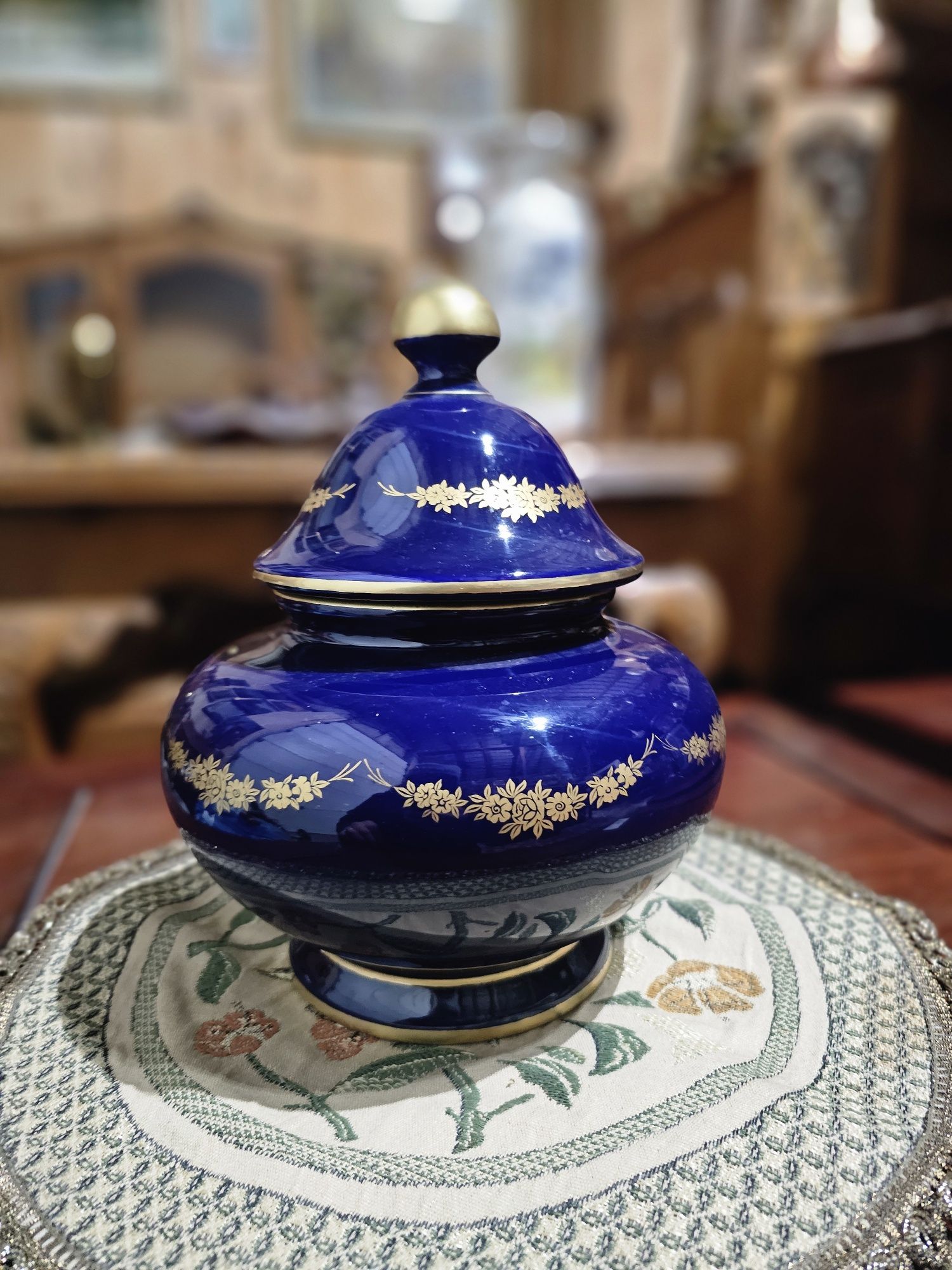 Waza wazon z pokrywką kobalt + złoto capodimonte #1500 Stylowy Węgrów