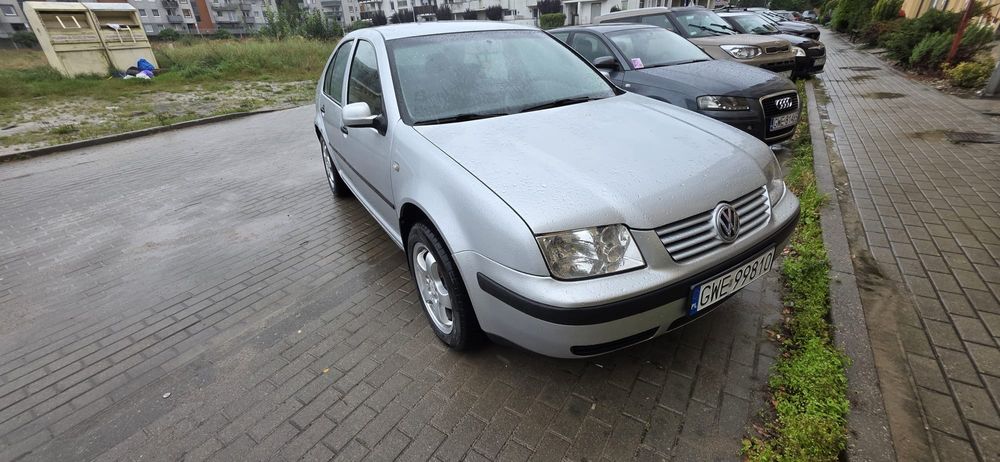 Volkswagen Bora 2003r