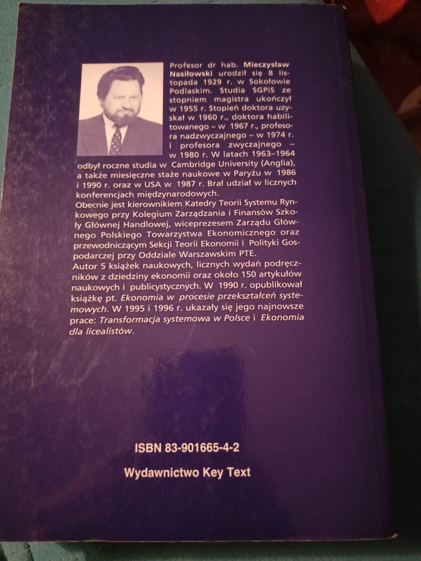 System rynkowy Podstawy mikro i makroekonomii Mieczysław Nasiłowski