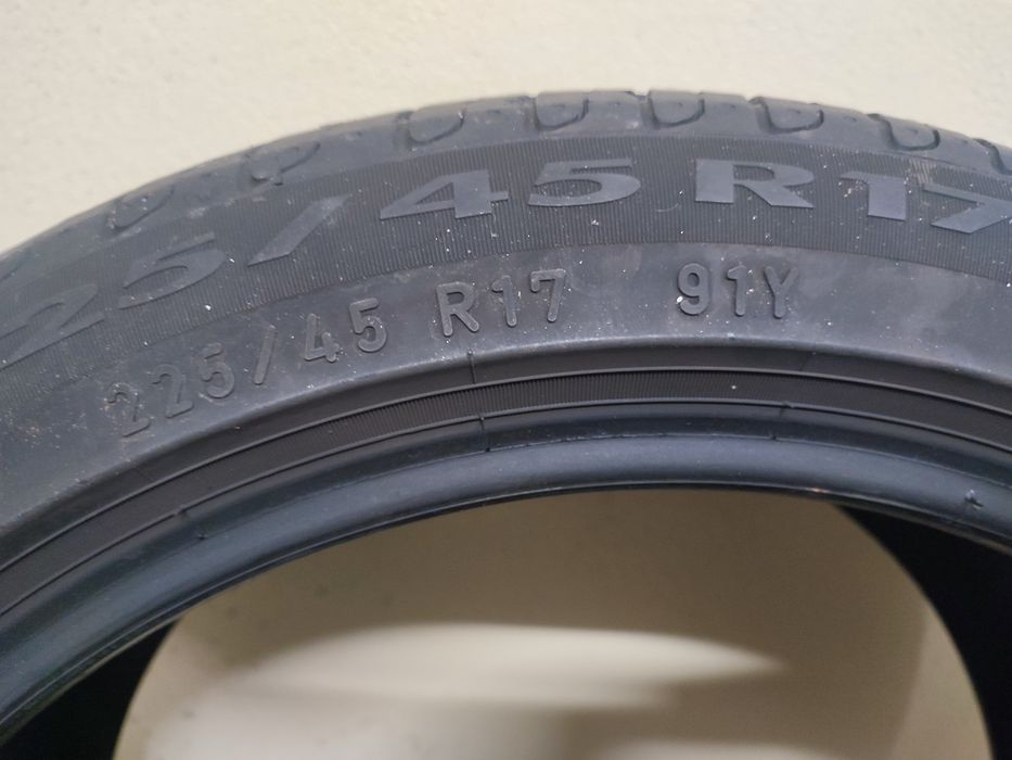 Pneu Pirelli 225/45 R17