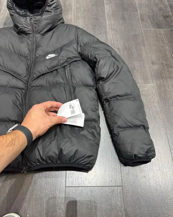 Пуховик Nike Storm Fit