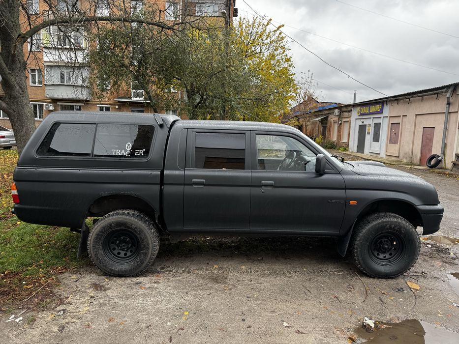 Mitsubishi l200 1997 року