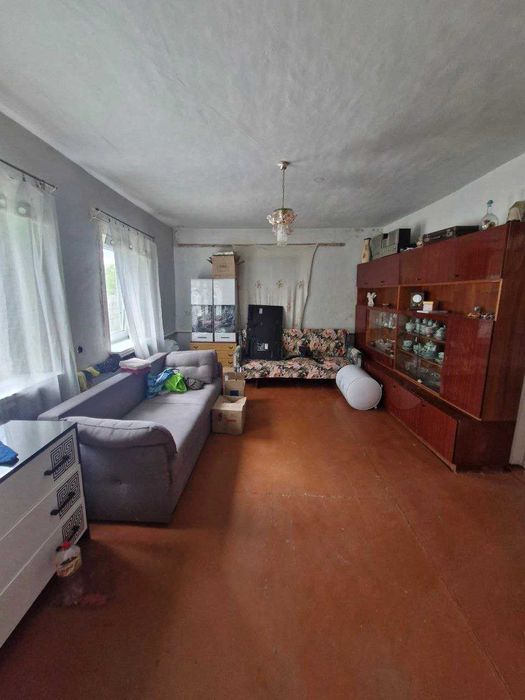 Продається будинок площею 70 м². Реївка, р-н кладовища