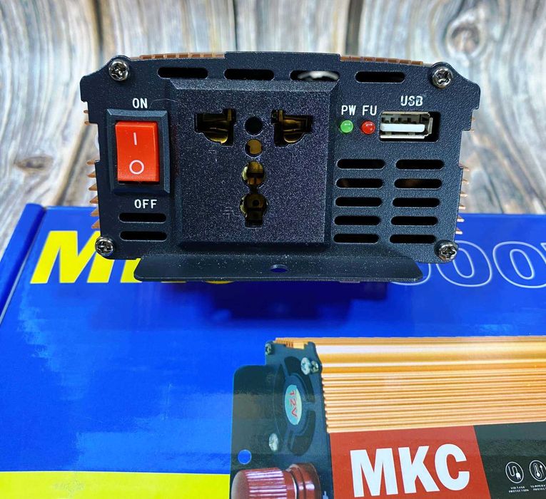 Інвертор перетворювач напруги SSK-1000 12 на 220 інвертор