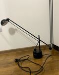 Vintage czarna lampa na biurko kinkiet