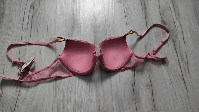 Staniki/ biustonosz firmy Victoria's Sekret rozmiar 75B